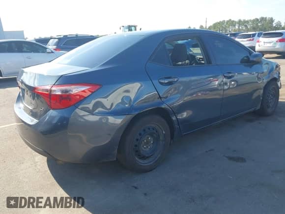 2019 Toyota Corolla L с VIN 2T1BURHE5KC136229, выставлен на аукционе IAAI как лот 43274335 с пробегом 204 997 миль миль и . История ставок и продаж доступна на DreamBid. Изображение 4.