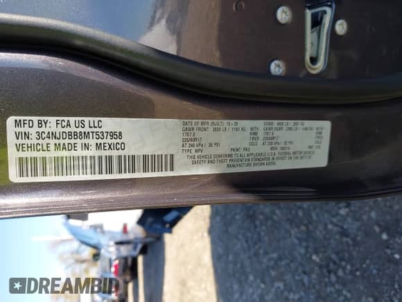 2021 Jeep Compass Latitude with VIN 3C4NJDBB8MT537958, listed as a IAAI auction lot 40705924 with 73,319 mi miles and . Bid and sale history available at DreamBid. Image 9.