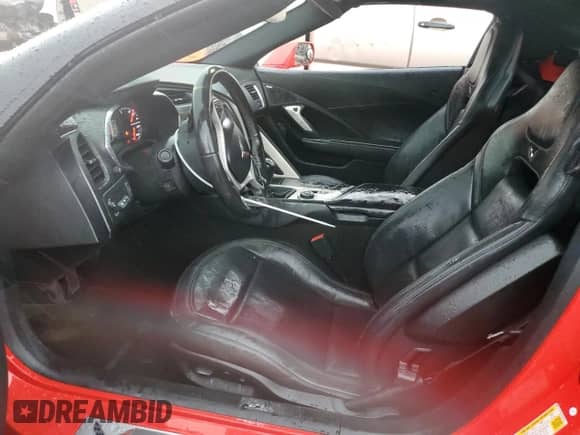 2015 Chevrolet Corvette Z51 3LT с VIN 1G1YL3D72F5102410, выставлен на аукционе Copart как лот 43534675 с пробегом 48 039 миль миль и Списание • Salvage title. История ставок и продаж доступна на DreamBid. Изображение 7.