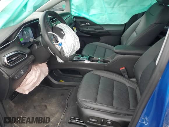 2023 Chevrolet Bolt EV 2LT z VIN 1G1FX6S07P4155789, wystawiony jako Copart lot #69790773 z przebiegiem 5 305 mil mil oraz . Historia ofert i sprzedaży dostępna na DreamBid. Obrazek 7.