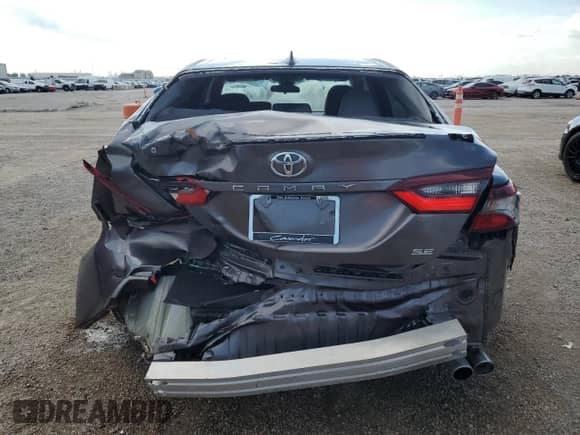 2023 Toyota Camry SE с VIN 4T1G11AK4PU728050, выставлен на аукционе Copart как лот 69747755 с пробегом 63 148 миль миль и Чистый • Clean title. История ставок и продаж доступна на DreamBid. Изображение 6.