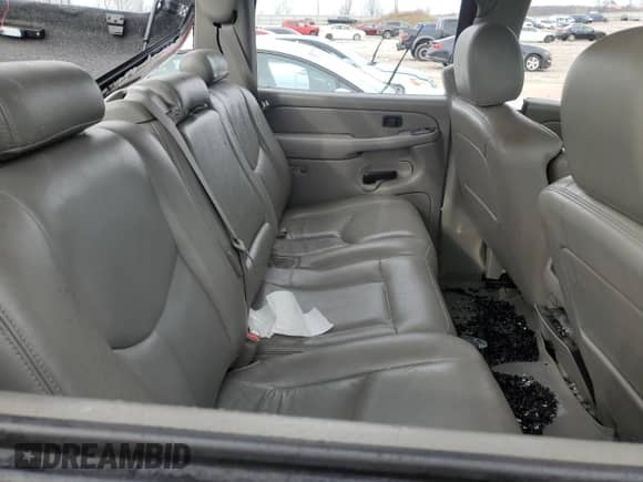 2006 Chevrolet Silverado 1500HD LT1 с VIN 1GCGK13U46F232040, выставлен на аукционе Copart как лот 49421775 с пробегом Не указан миль и Чистый • Clean title. История ставок и продаж доступна на DreamBid. Изображение 10.