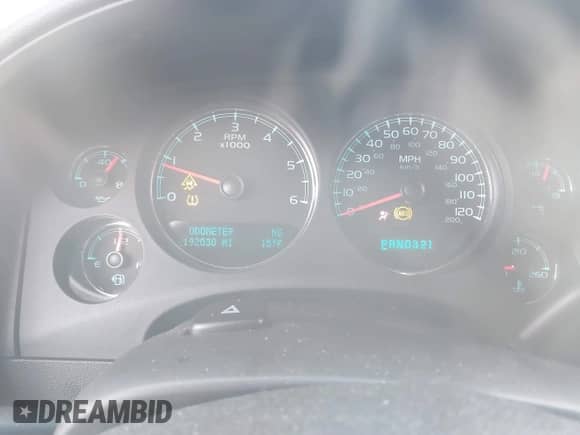 2009 Chevrolet Silverado 1500 LTZ z VIN 1GCEK39J09Z200009, wystawiony jako IAAI lot #41414164 z przebiegiem 192 030 mil mil oraz . Historia ofert i sprzedaży dostępna na DreamBid. Obrazek 7.