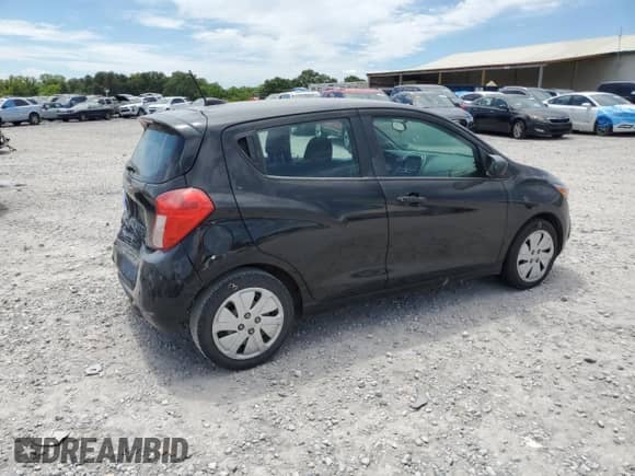 2017 Chevrolet Spark LS z VIN KL8CB6SA2HC770655, wystawiony jako Copart lot #66719765 z przebiegiem 79 238 mil mil oraz Szkoda całkowita • Salvage title. Historia ofert i sprzedaży dostępna na DreamBid. Obrazek 3.