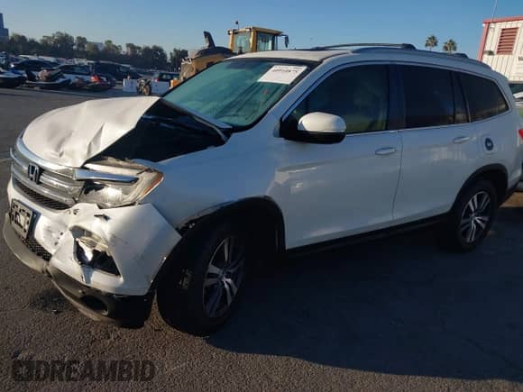 2016 Honda Pilot EX-L z VIN 5FNYF5H89GB032028, wystawiony jako IAAI lot #40910875 z przebiegiem 97 706 mil mil oraz . Historia ofert i sprzedaży dostępna na DreamBid. Obrazek 17.