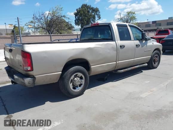 2003 Dodge 2500 ST с VIN 3D7KA28C43G791915, выставлен на аукционе IAAI как лот 41948875 с пробегом 349 550 миль миль и . История ставок и продаж доступна на DreamBid. Изображение 4.