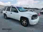 2007 Chevrolet TrailBlazer LS с VIN 1GNDS13S372207454, выставлен на аукционе Copart как лот 80874155 с пробегом 234 531 миль миль и Списание • Salvage title. История ставок и продаж доступна на DreamBid. Изображение 4.