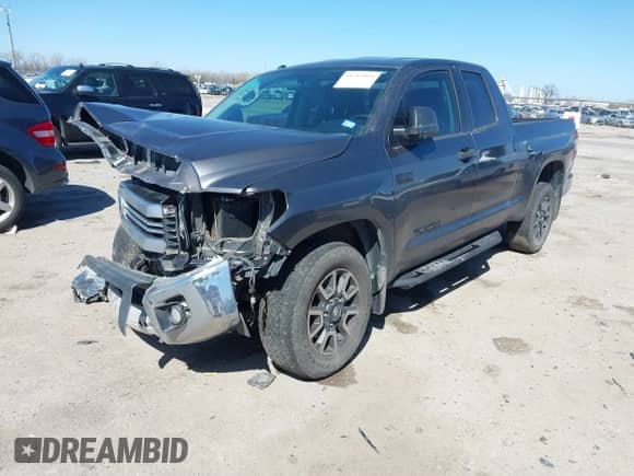 2017 Toyota Tundra SR5 with VIN 5TFRY5F16HX228522, listed as a IAAI auction lot 41712834 with 111,910 mi miles and . Bid and sale history available at DreamBid. Image 2.