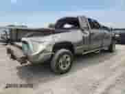 2006 Dodge 2500 SLT z VIN 3D7KS29C86G215504, wystawiony jako Copart lot #59175755 z przebiegiem 172 969 mil mil oraz Nie do naprawy • Non repairable. Historia ofert i sprzedaży dostępna na DreamBid. Obrazek 3.