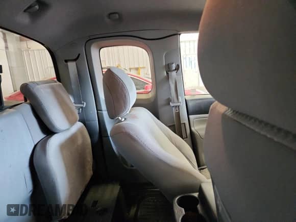 2013 Toyota Tacoma с VIN 5TFTX4CN4DX031305, выставлен на аукционе Copart как лот 71232675 с пробегом 184 220 миль миль и На запчасти • Non repairable. История ставок и продаж доступна на DreamBid. Изображение 10.