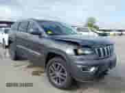 2018 Jeep Grand Cherokee Laredo z VIN 1C4RJEAG7JC450922, wystawiony jako IAAI lot #41169294 z przebiegiem 158 689 mil mil oraz . Historia ofert i sprzedaży dostępna na DreamBid. Obrazek 1.
