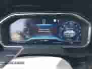 2022 Chevrolet Silverado 1500 LT z VIN 1GCPACEK2NZ621623, wystawiony jako IAAI lot #42583228 z przebiegiem 51 207 mil mil oraz . Historia ofert i sprzedaży dostępna na DreamBid. Obrazek 7.