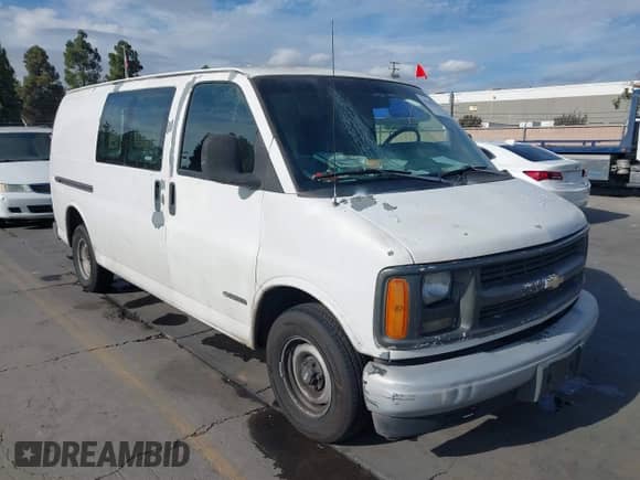 1999 Chevrolet Express с VIN 1GCEG15W5X1112754, выставлен на аукционе IAAI как лот 43345111 с пробегом 236 694 миль миль и . История ставок и продаж доступна на DreamBid. Изображение 6.