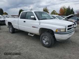 1997 Dodge 2500 с VIN 3B7KF23Z3VG816748, выставлен на аукционе Copart как лот 85369485 с пробегом 184 012 миль миль и Чистый • Clean title. История ставок и продаж доступна на DreamBid. Изображение 4.