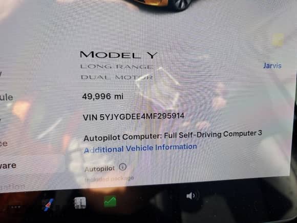 2021 Tesla Model Y Long Range z VIN 5YJYGDEE4MF295914, wystawiony jako Copart lot #85107055 z przebiegiem 49 996 mil mil oraz Szkoda całkowita • Salvage title. Historia ofert i sprzedaży dostępna na DreamBid. Obrazek 9.