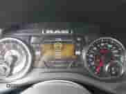 2022 Ram 1500 Laramie z VIN 1C6SRFJT1NN380915, wystawiony jako IAAI lot #43357111 z przebiegiem 34 828 mil mil oraz . Historia ofert i sprzedaży dostępna na DreamBid. Obrazek 7.