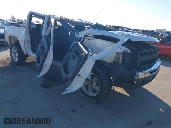 2011 Chevrolet Silverado 1500 LT z VIN 3GCPKSEAXBG200677, wystawiony jako IAAI lot #43129728 z przebiegiem 187 458 mil mil oraz . Historia ofert i sprzedaży dostępna na DreamBid. Obrazek 6.