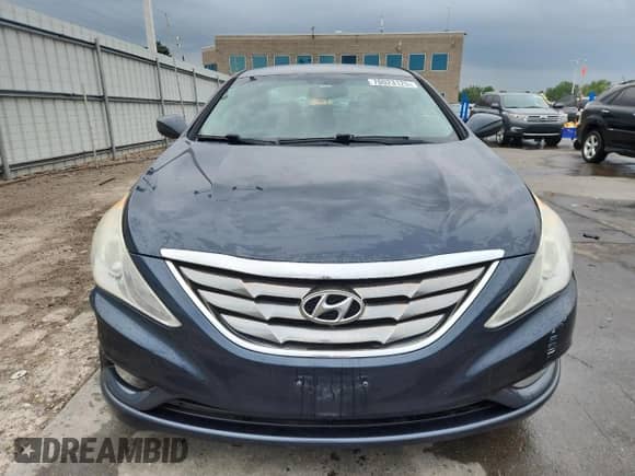 2012 Hyundai Sonata SE with VIN 5NPEC4AC5CH357212, listed as a Copart auction lot 70023125 with 179,050 mi miles and Salvage title. Bid and sale history available at DreamBid. Image 5.