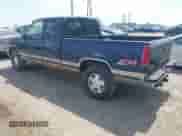 1998 GMC Sierra 1500 с VIN 2GTEK19R4W1539726, выставлен на аукционе IAAI как лот 42270268 с пробегом 128 996 миль миль и . История ставок и продаж доступна на DreamBid. Изображение 3.
