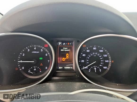 2017 Hyundai Santa Fe 2.4L with VIN 5NMZU3LB0HH033537, listed as a Copart auction lot 81092885 with 109,564 mi miles and Salvage title. Bid and sale history available at DreamBid. Image 9.