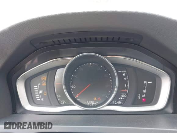 2018 Volvo S60 Dynamic с VIN YV126MFL4J2458009, выставлен на аукционе IAAI как лот 42396373 с пробегом 175 270 миль миль и . История ставок и продаж доступна на DreamBid. Изображение 7.