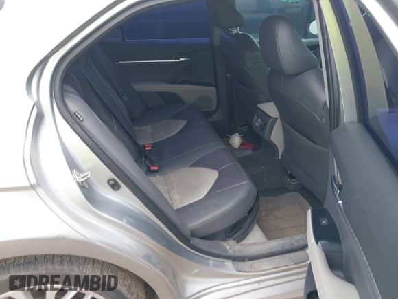 2020 Toyota Camry Hybrid XLE z VIN 4T1F31AK0LU528282, wystawiony jako IAAI lot #42381278 z przebiegiem 91 478 mil mil oraz . Historia ofert i sprzedaży dostępna na DreamBid. Obrazek 8.