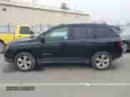 2017 Jeep Compass High Altitude z VIN 1C4NJDEB6HD106073, wystawiony jako IAAI lot #43526297 z przebiegiem 103 392 mil mil oraz . Historia ofert i sprzedaży dostępna na DreamBid. Obrazek 14.