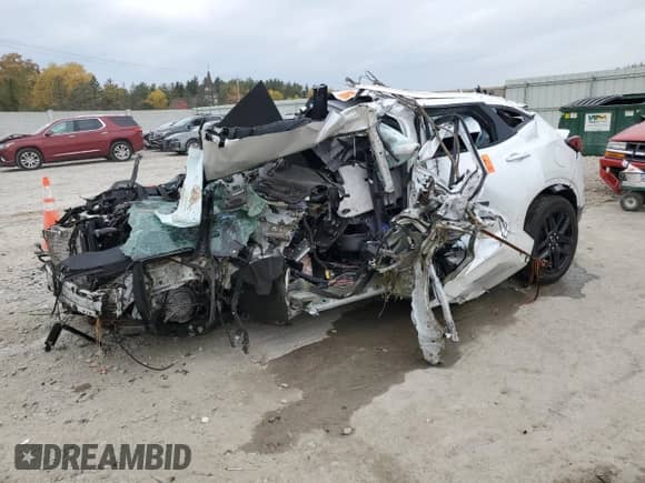 2024 Chevrolet Blazer Premier с VIN 3GNKBLRS0RS199539, выставлен на аукционе Copart как лот 77024784 с пробегом Не указан миль и На запчасти • Non repairable. История ставок и продаж доступна на DreamBid. Изображение 1.