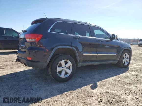 2011 Jeep Grand Cherokee 70th Anniversary z VIN 1J4RR4GT3BC522640, wystawiony jako Copart lot #45431035 z przebiegiem 96 574 mil mil oraz Szkoda całkowita • Salvage title. Historia ofert i sprzedaży dostępna na DreamBid. Obrazek 3.