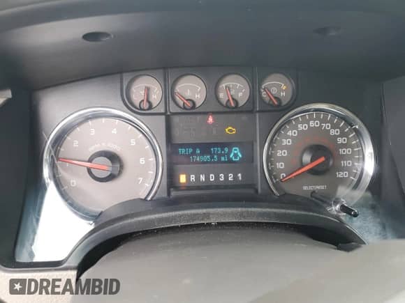 2010 Ford F-150 XL with VIN 1FTEW1C88AFD39468, listed as a Copart auction lot 87090435 with 174,905 mi miles and Clean title. Bid and sale history available at DreamBid. Image 9.