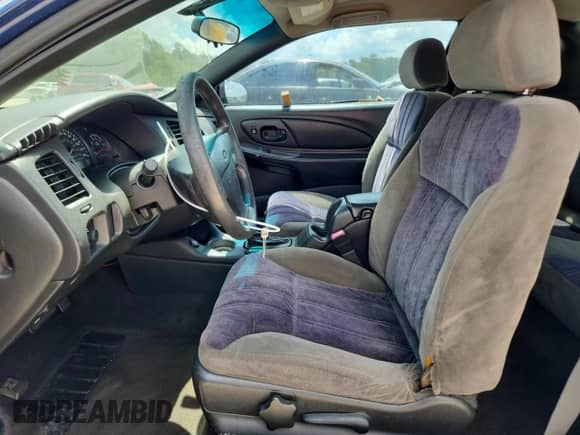 2003 Chevrolet Monte Carlo LS с VIN 2G1WW12E639244651, выставлен на аукционе Copart как лот 63062315 с пробегом 169 930 миль миль и Списание • Salvage title. История ставок и продаж доступна на DreamBid. Изображение 7.