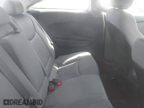 2013 Hyundai Elantra SE с VIN KMHDH6AE5DU012663, выставлен на аукционе IAAI как лот 43148460 с пробегом 184 256 миль миль и . История ставок и продаж доступна на DreamBid. Изображение 8.