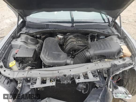 2019 Chrysler 300 Limited with VIN 2C3CCAEG9KH536495, listed as a Copart auction lot 57052115 with 140,672 mi miles and Salvage title. Bid and sale history available at DreamBid. Image 11.