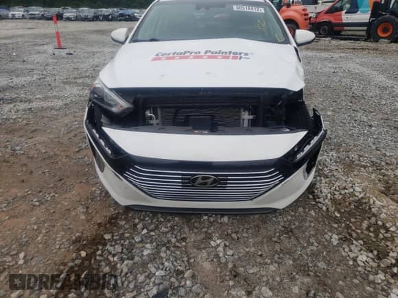 2017 Hyundai Ioniq SEL с VIN KMHC75LC4HU045678, выставлен на аукционе Copart как лот 50518412 с пробегом 51 430 миль миль и . История ставок и продаж доступна на DreamBid. Изображение 9.