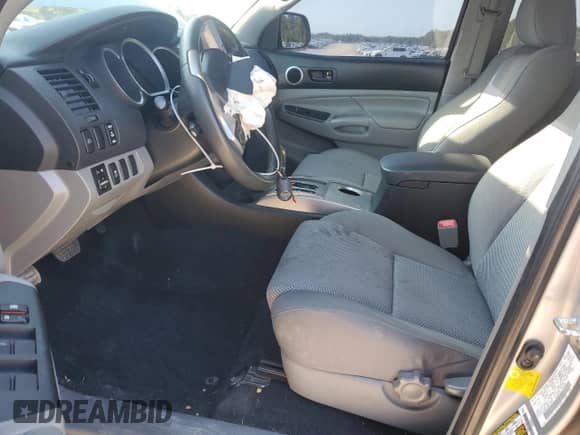 2014 Toyota Tacoma PreRunner с VIN 5TFJU4GN5EX051445, выставлен на аукционе Copart как лот 80008395 с пробегом 107 856 миль миль и Списание • Salvage title. История ставок и продаж доступна на DreamBid. Изображение 7.