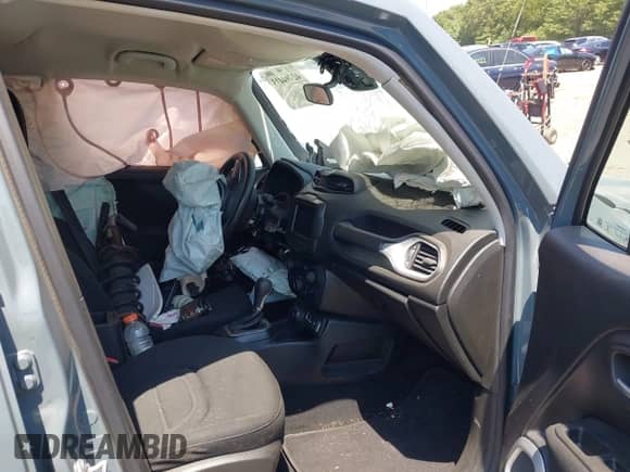 2018 Jeep Renegade Latitude с VIN ZACCJBBB8JPH16516, выставлен на аукционе IAAI как лот 42794413 с пробегом 53 517 миль миль и . История ставок и продаж доступна на DreamBid. Изображение 5.