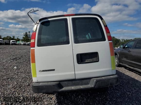 2010 Chevrolet Express Cargo z VIN 1GCZGFBG0A1168619, wystawiony jako Copart lot #69234885 z przebiegiem 212 472 mil mil oraz Szkoda całkowita • Salvage title. Historia ofert i sprzedaży dostępna na DreamBid. Obrazek 6.