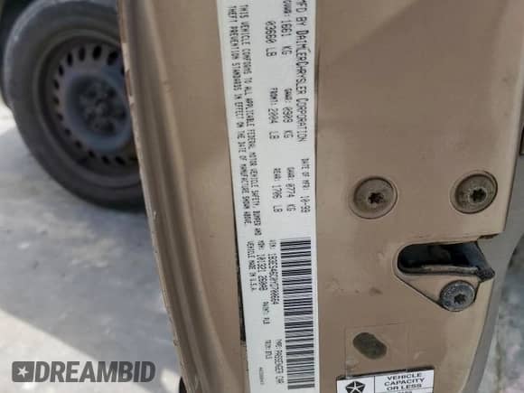 2000 Dodge Neon Highline with VIN 1B3ES46C0YD700664, listed as a Copart auction lot 59886645 with 210,370 mi miles and Salvage title. Bid and sale history available at DreamBid. Image 12.