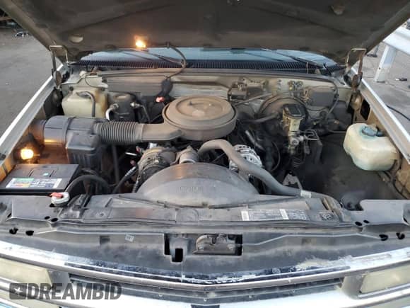 1994 Chevrolet Silverado 2500 z VIN 2GCFK29K3R1328311, wystawiony jako Copart lot #71533854 z przebiegiem 254 006 mil mil oraz Szkoda całkowita • Salvage title. Historia ofert i sprzedaży dostępna na DreamBid. Obrazek 11.