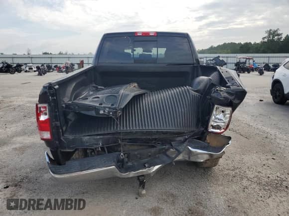 2019 Ram 1500 SLT with VIN 3C6RR7LT4KG701237, listed as a Copart auction lot 58723755 with 85,258 mi miles and Salvage title. Bid and sale history available at DreamBid. Image 6.