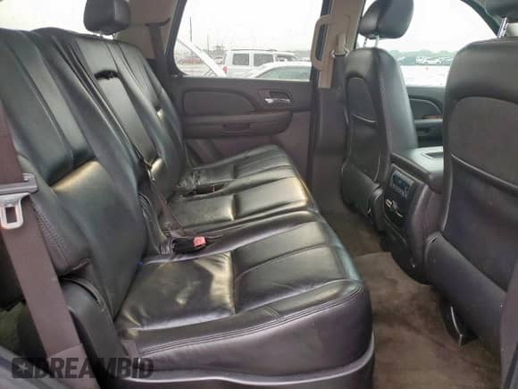 2008 Chevrolet Tahoe с VIN 1GNFC13568R178962, выставлен на аукционе Copart как лот 51537245 с пробегом 181 974 миль миль и Чистый • Clean title. История ставок и продаж доступна на DreamBid. Изображение 11.