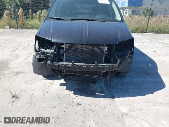 2013 Dodge Grand Caravan SXT with VIN 2C4RDGCG0DR502886, listed as a IAAI auction lot 43522518 with Not provided miles and . Bid and sale history available at DreamBid. Image 6.