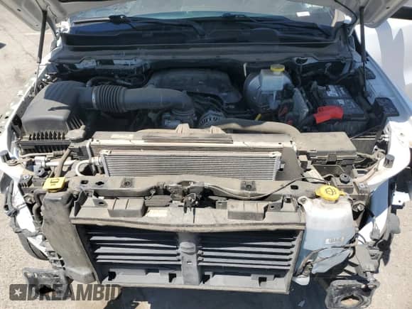 2020 Ram 1500 Big Horn z VIN 1C6RREBT9LN121612, wystawiony jako Copart lot #68733355 z przebiegiem 79 061 mil mil oraz Szkoda całkowita • Salvage title. Historia ofert i sprzedaży dostępna na DreamBid. Obrazek 11.