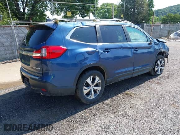 2022 Subaru Ascent Premium с VIN 4S4WMACD3N3442288, выставлен на аукционе IAAI как лот 42551645 с пробегом 68 810 миль миль и . История ставок и продаж доступна на DreamBid. Изображение 4.