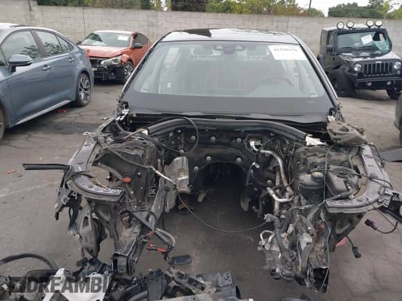 2019 BMW 7 Series 740i with VIN WBA7E2C50KB454417, listed as a IAAI auction lot 42290156 with Not provided miles and . Bid and sale history available at DreamBid. Image 11.