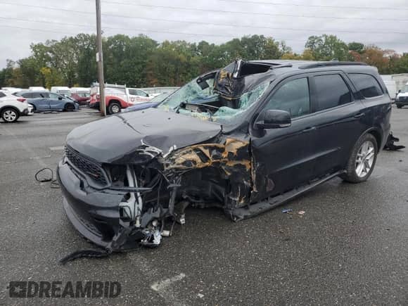 2024 Dodge Durango GT Plus z VIN 1C4RDJDG9RC146949, wystawiony jako Copart lot #85169625 z przebiegiem Nie podano mil oraz Nie do naprawy • Non repairable. Historia ofert i sprzedaży dostępna na DreamBid. Obrazek 1.