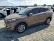 2016 Hyundai Tucson SE с VIN KM8J3CA43GU158541, выставлен на аукционе Copart как лот 82295805 с пробегом 204 015 миль миль и Чистый • Clean title. История ставок и продаж доступна на DreamBid. Изображение 1.