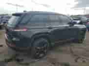 2022 Jeep Grand Cherokee Laredo z VIN 1C4RJHAGXN8633046, wystawiony jako Copart lot #77960944 z przebiegiem 41 830 mil mil oraz Czysty tytuł • Clean title. Historia ofert i sprzedaży dostępna na DreamBid. Obrazek 3.