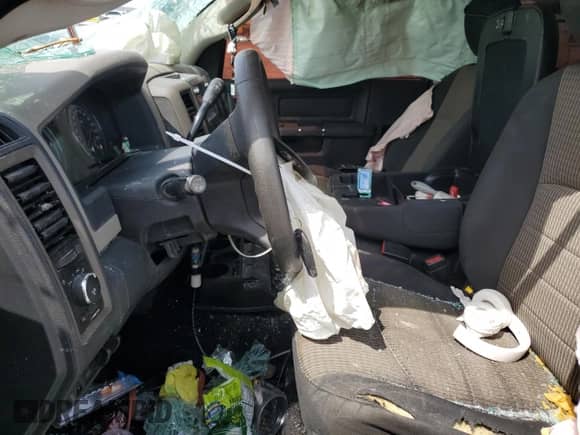 2012 Ram 1500 Tradesman с VIN 3C6JD6AT7CG218173, выставлен на аукционе Copart как лот 70530725 с пробегом 126 214 миль миль и На запчасти • Non repairable. История ставок и продаж доступна на DreamBid. Изображение 10.