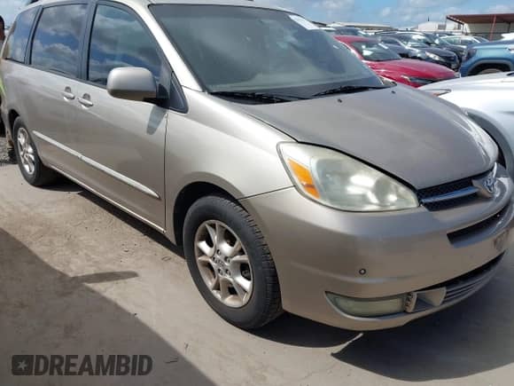 2004 Toyota Sienna XLE z VIN 5TDZA22C44S040799, wystawiony jako IAAI lot #42813671 z przebiegiem 281 311 mil mil oraz . Historia ofert i sprzedaży dostępna na DreamBid. Obrazek 1.